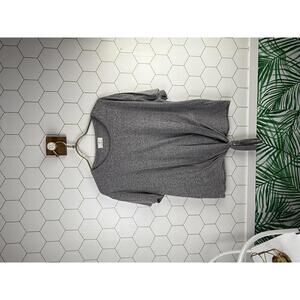 T.la from Anthropologie Gray Short Sleeve Tie-Front Top - Size - Small